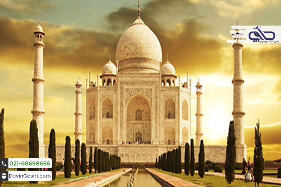 تاج محل از برترین جاذبه های آگرا