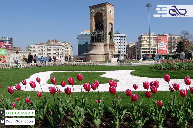 میدان تکسیم استانبول