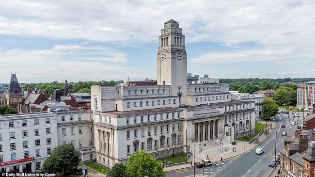 دانشگاه لیدز (University of Leeds)